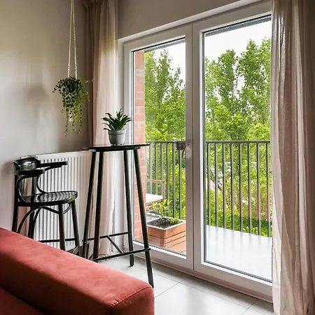 Bohema Place - Metro Szwedzka Апартаменты Варшава